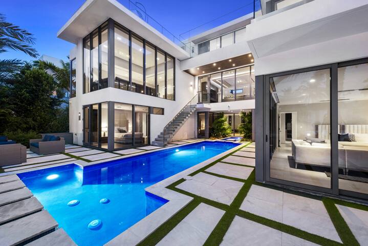 Park Place Mansion gallery image 3