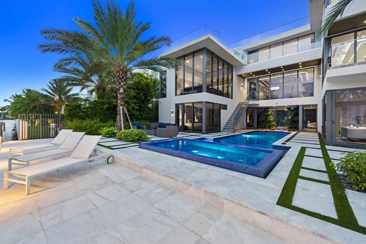 Park Place Mansion gallery image 4