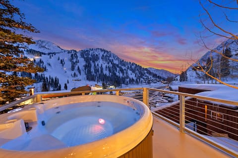 Luxury Alta Two Bedroom Apartment w Hot Tub
