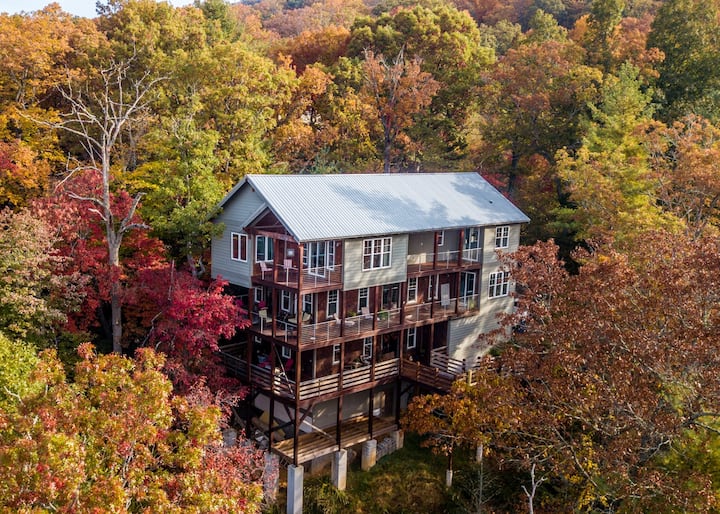 The High Life | Secluded, Mountainside Cottage With Impeccable Views - Black Mountain, NC