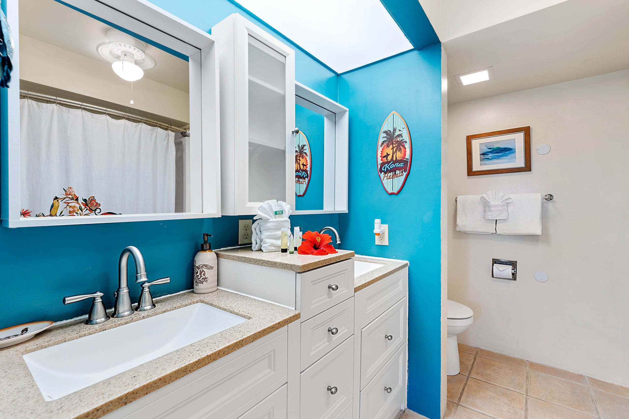 Condo in Kailua-Kona · ★4.58 · 1 bedroom · 2 beds · 1 shared bath - Image 16