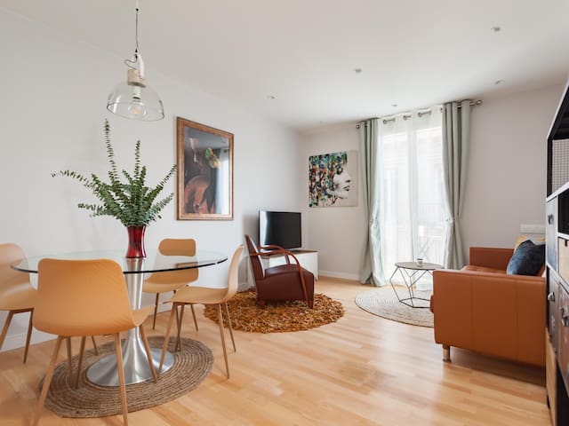 Art House Paral·lel ‘Mercat Sant Antoni’