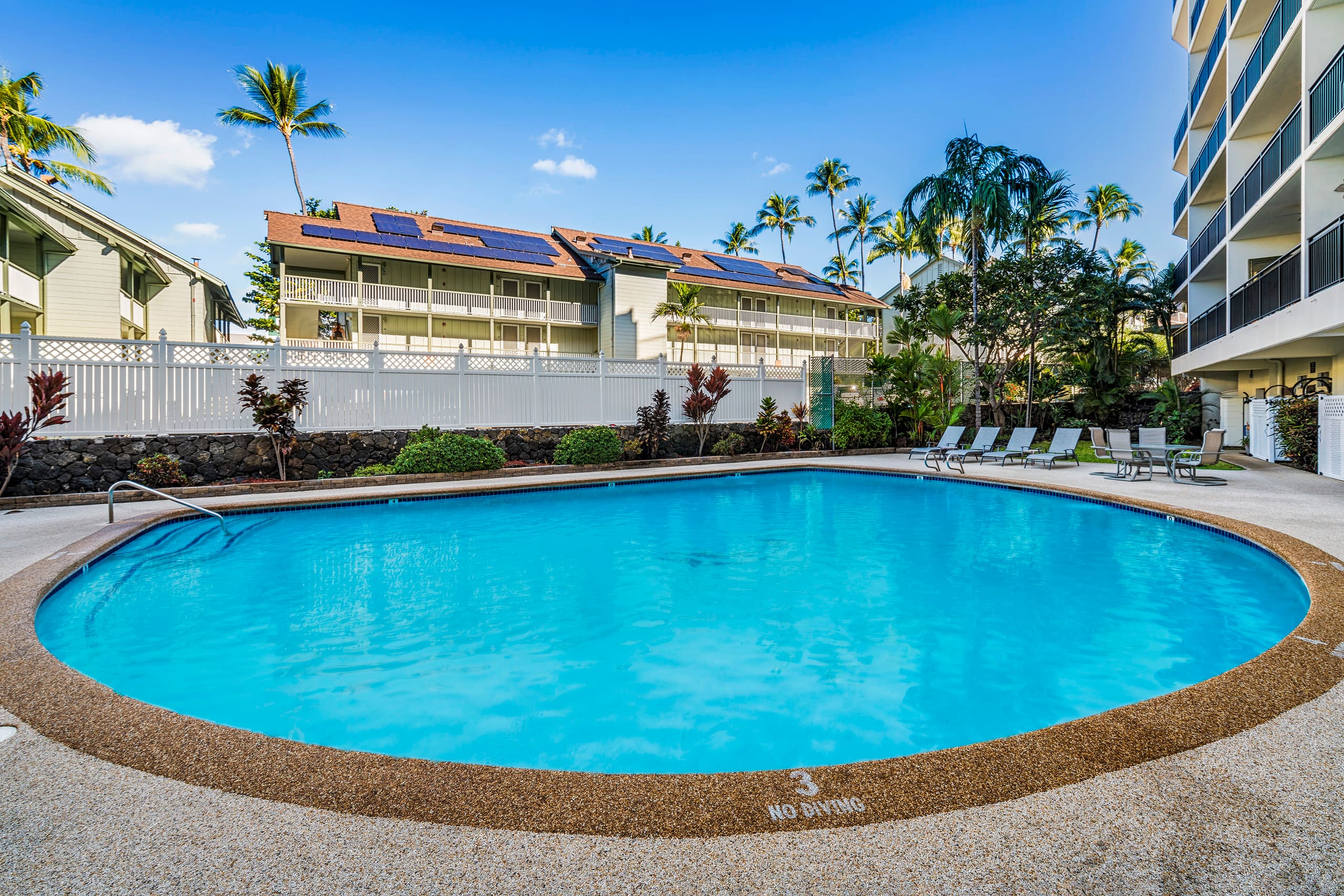 Condo in Kailua-Kona · ★4.54 · 1 bedroom · 2 beds · 2 baths - Image 18