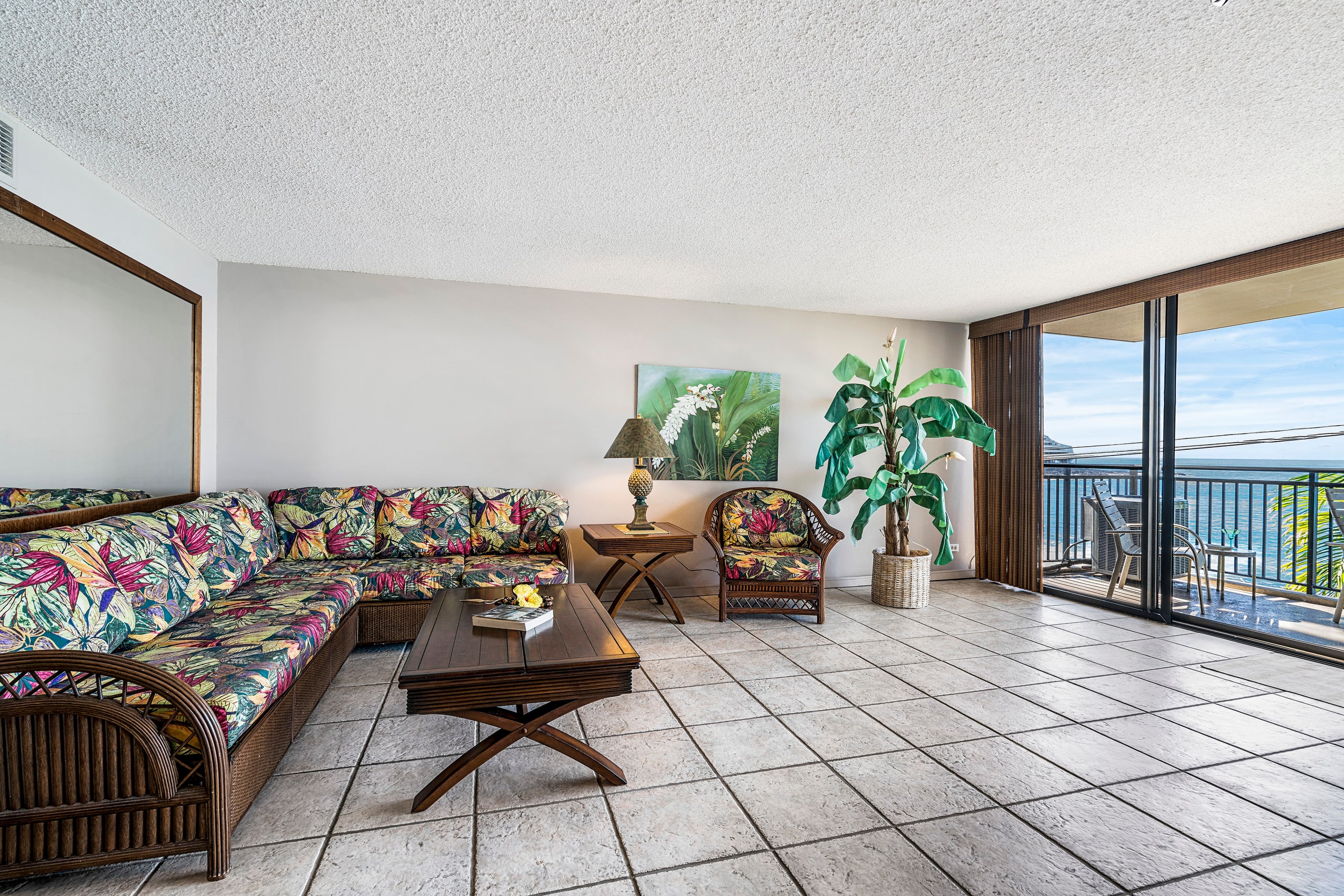 Condo in Kailua-Kona · ★4.54 · 1 bedroom · 2 beds · 2 baths - Image 6