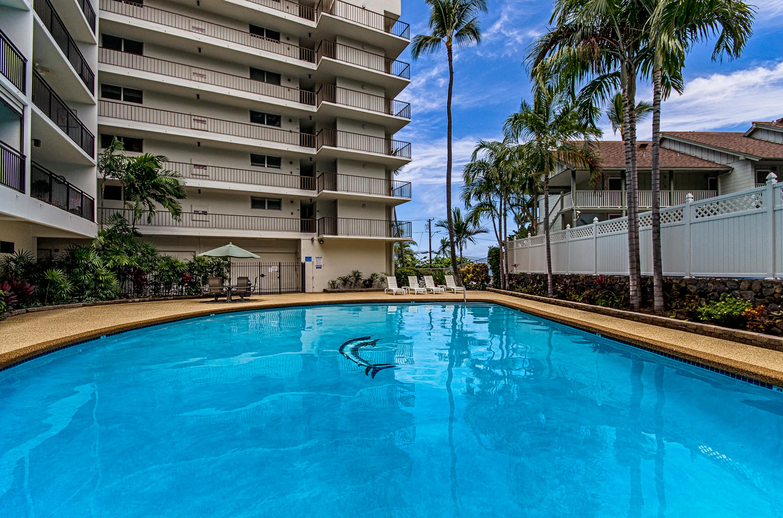 Condo in Kailua-Kona · ★4.54 · 1 bedroom · 2 beds · 2 baths - Image 17
