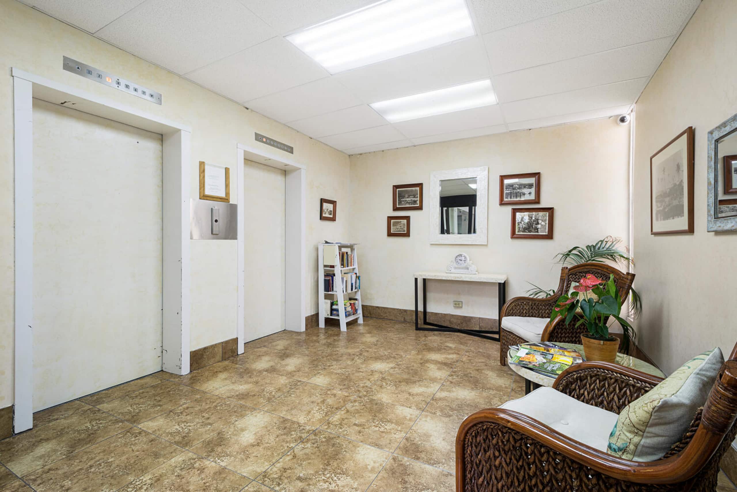 Condo in Kailua-Kona · ★4.9 · 1 bedroom · 2 beds · 2 baths - Image 25