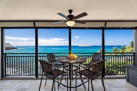 Kona Alii 403: Oceanfront w/ Shared Pool Downtown