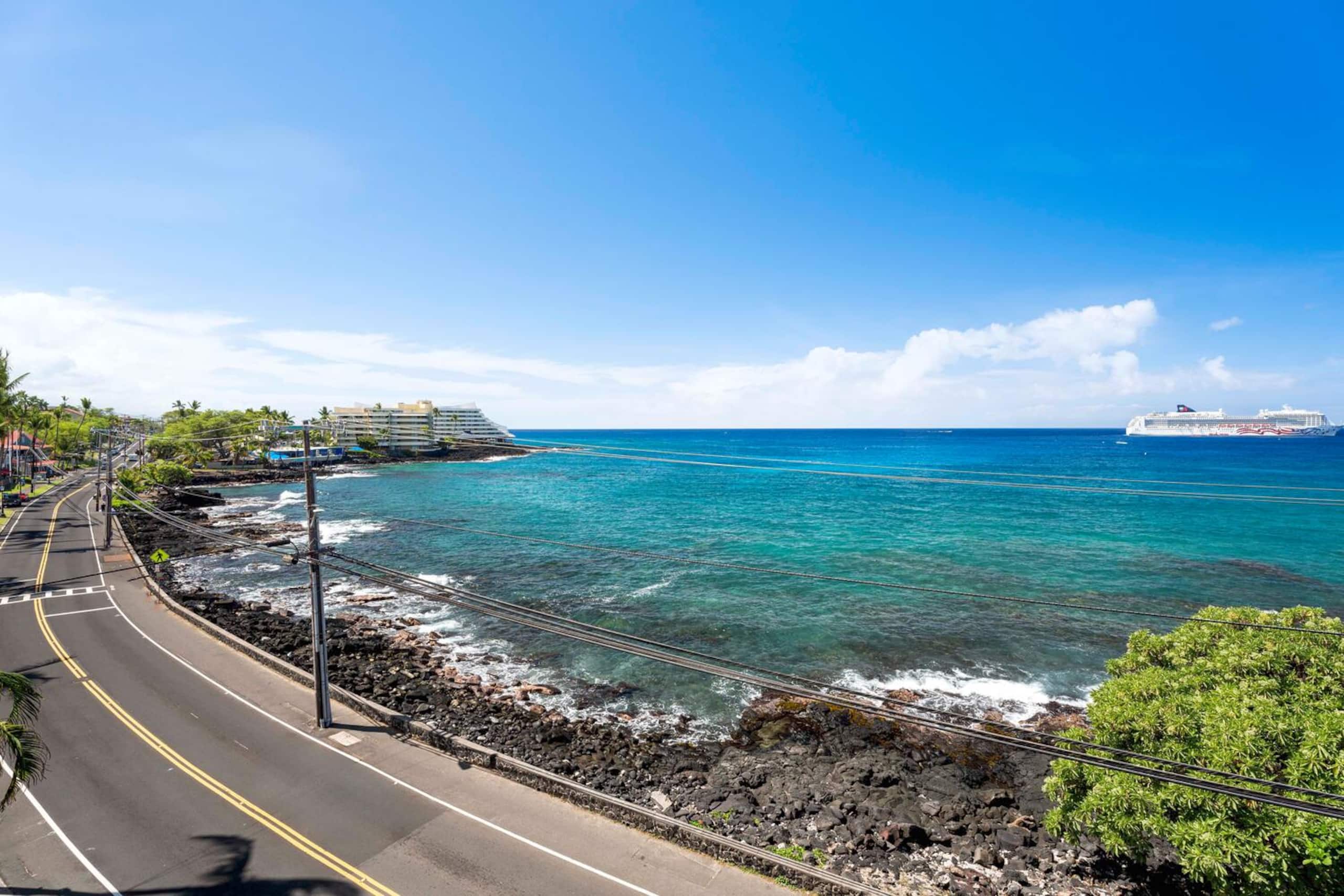 Condo in Kailua-Kona · ★4.9 · 1 bedroom · 2 beds · 2 baths - Image 26