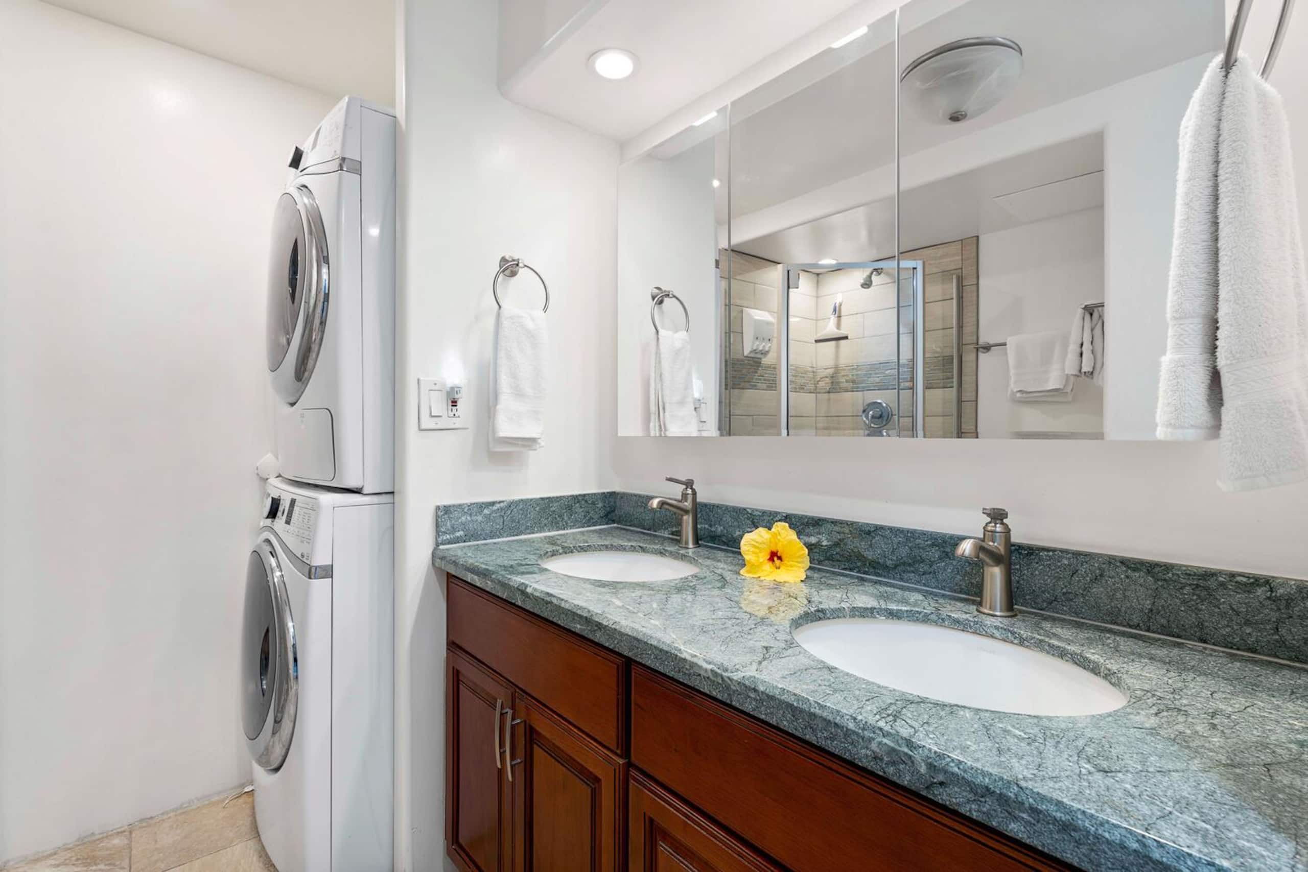 Condo in Kailua-Kona · ★4.9 · 1 bedroom · 2 beds · 2 baths - Image 22
