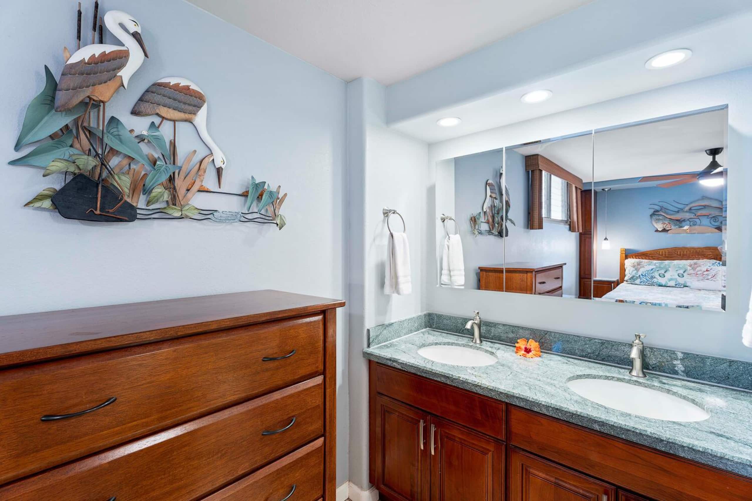 Condo in Kailua-Kona · ★4.9 · 1 bedroom · 2 beds · 2 baths - Image 20