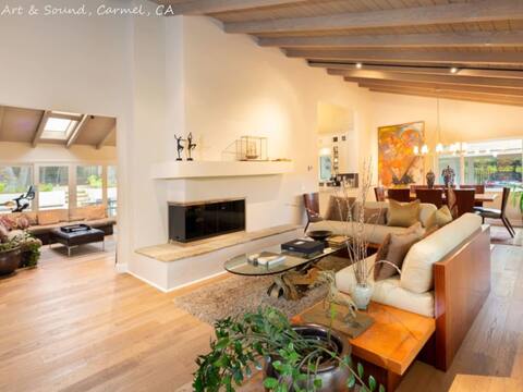 Art and Sound: Secluded Carmel Five bedroom home!