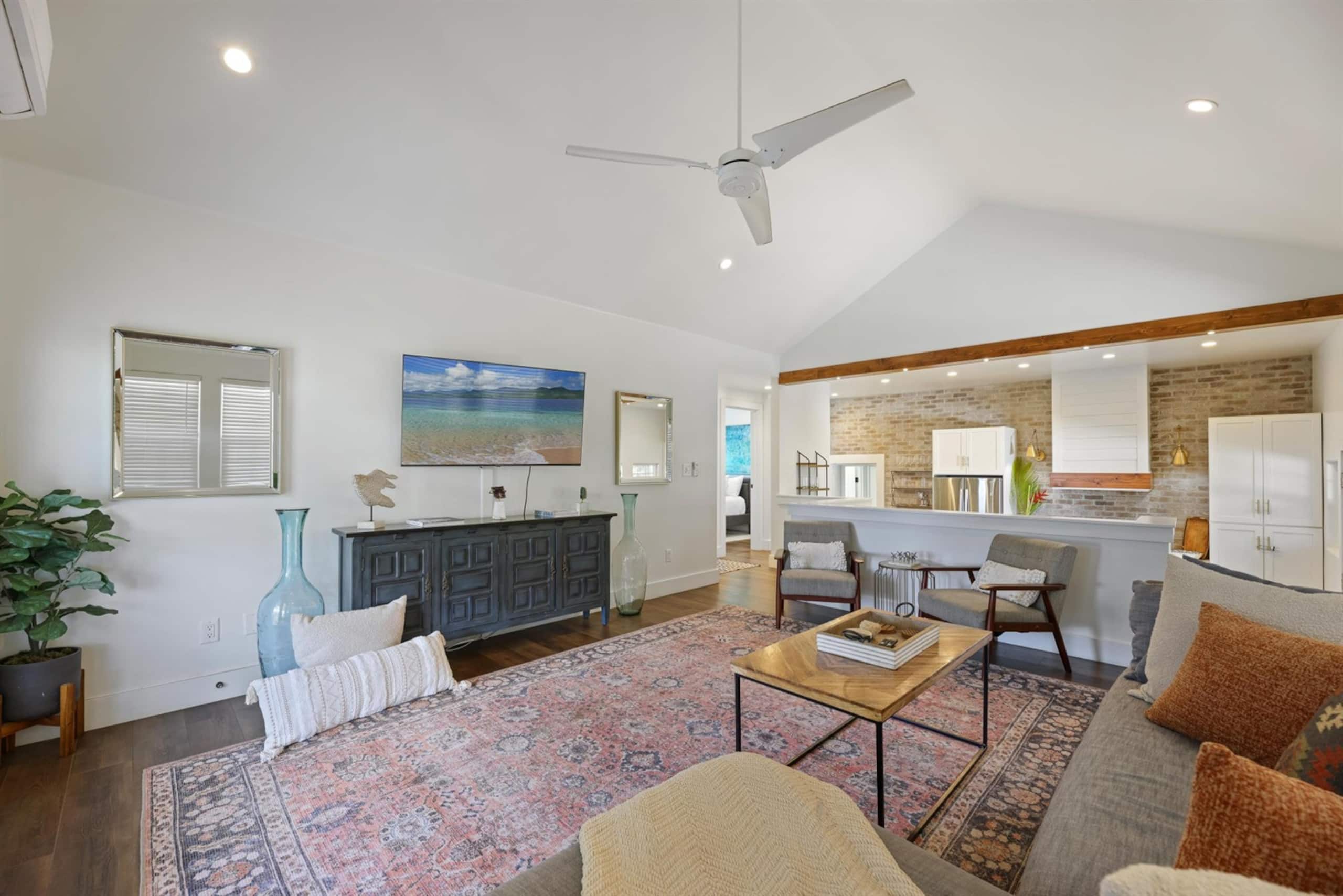 Home in Wailuku · ★5.0 · 4 bedrooms · 7 beds · 3 baths - Image 33