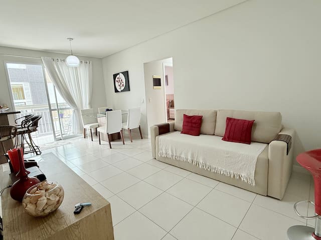Anfitrias Ilha Da Magia managed Airbnb listing 1