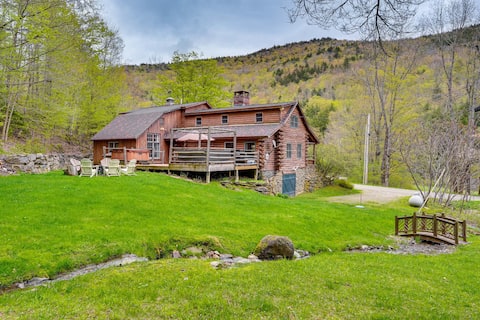 Picture-Perfect Vermont Mtn Cabin w/ Hot Tub!