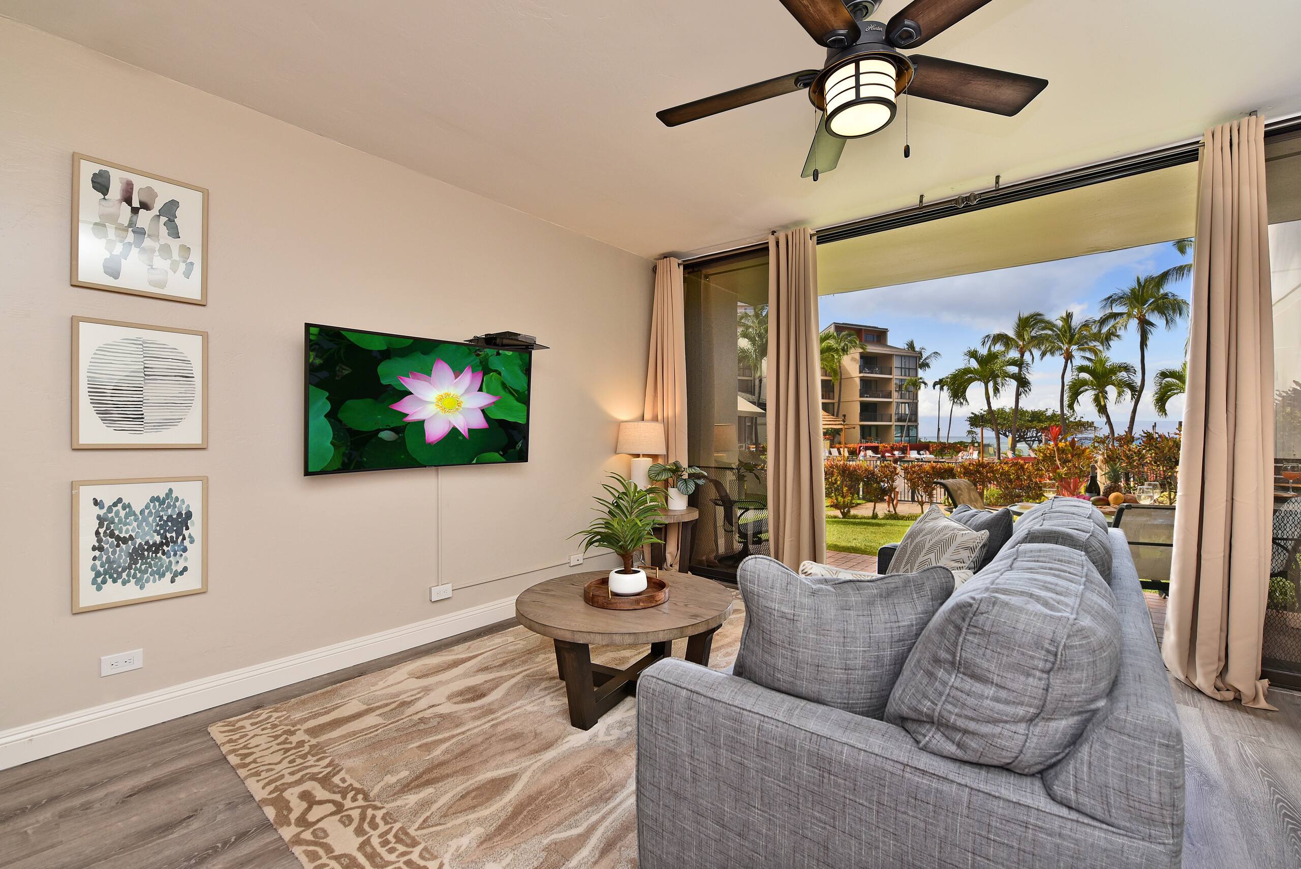 Condo in Lahaina · ★4.7 · 2 bedrooms · 4 beds · 2 baths - Image 5
