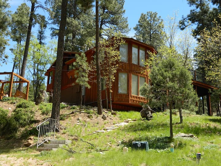 Upper Canyon Cabin Houses for Rent in Ruidoso, New Mexico, United