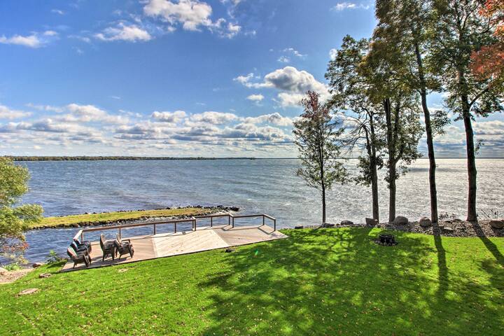 Waterfront Lake Mille Lacs Lodge w/ Deck + Grill! gallery image 3