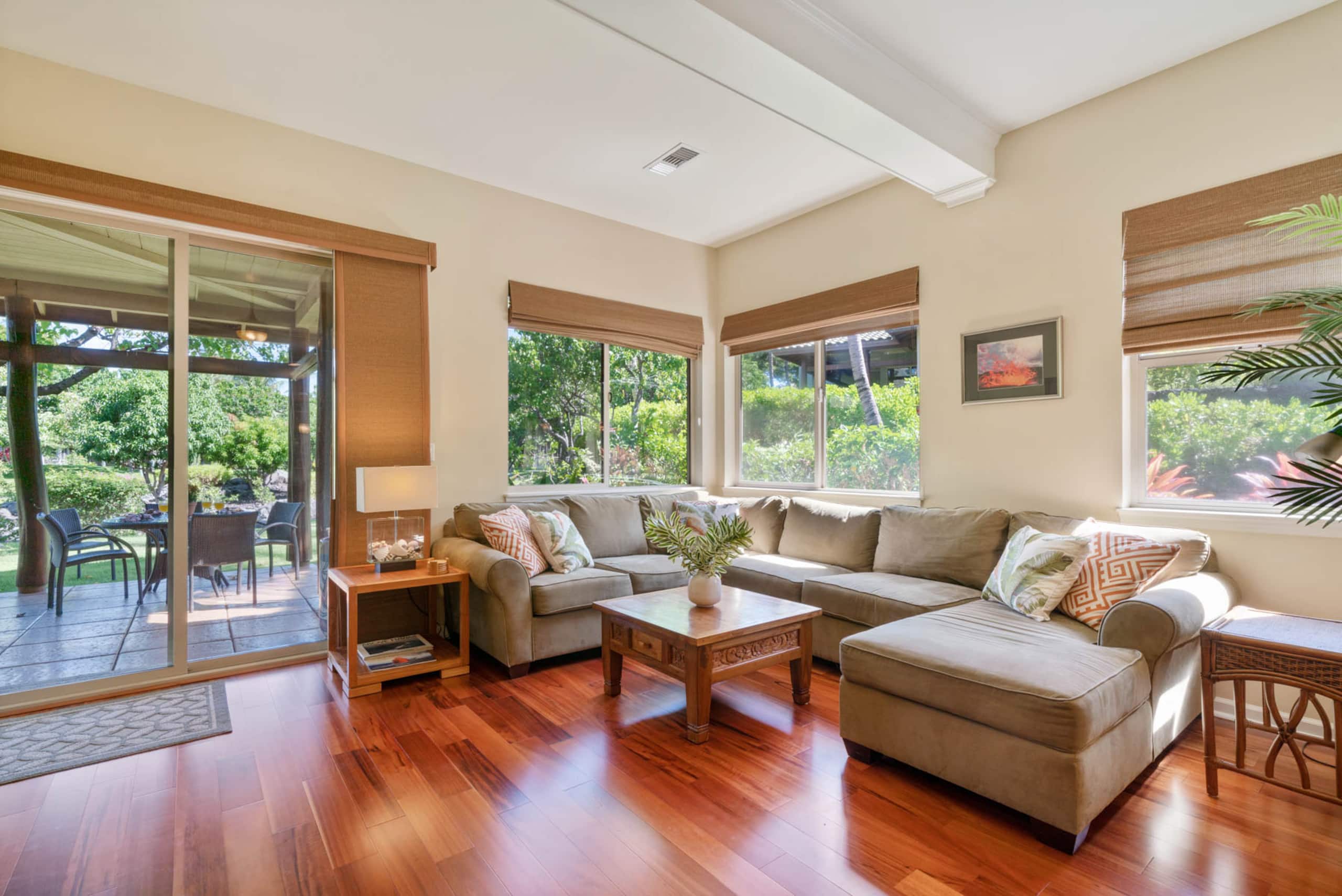 Townhouse in Waimea · ★4.96 · 3 bedrooms · 4 beds · 2.5 baths - Image 3