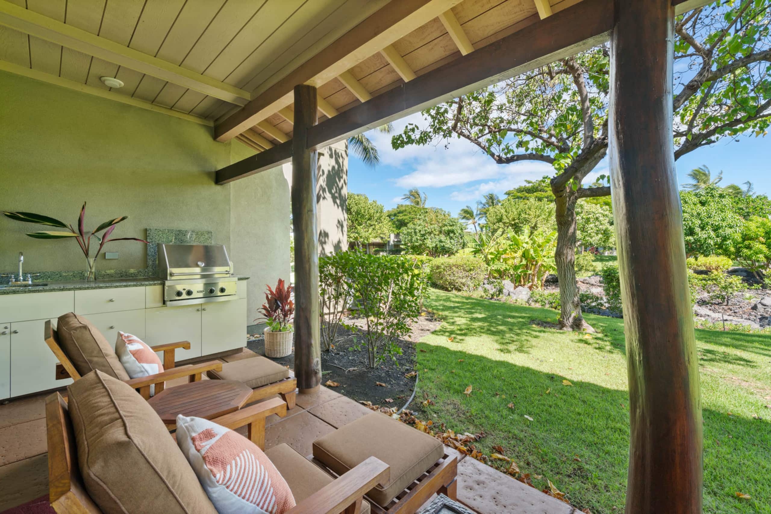 Townhouse in Waimea · ★4.96 · 3 bedrooms · 4 beds · 2.5 baths - Image 2
