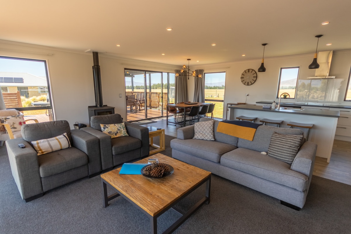 Top performing Airbnb: Mountain View Retreat, Twizel FREE WIFI in Mackenzie District