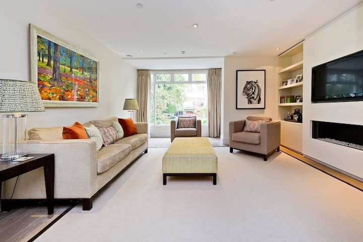 4 Bedroom House, Holland Park