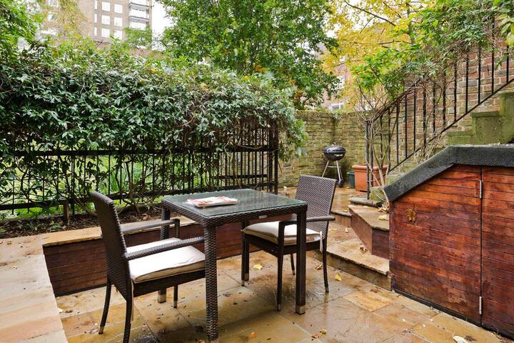 4 Bedroom House, Holland Park gallery image 4