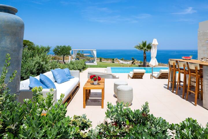 Villa Elias, Stunning Seaviews, Heated Pool gallery image 4
