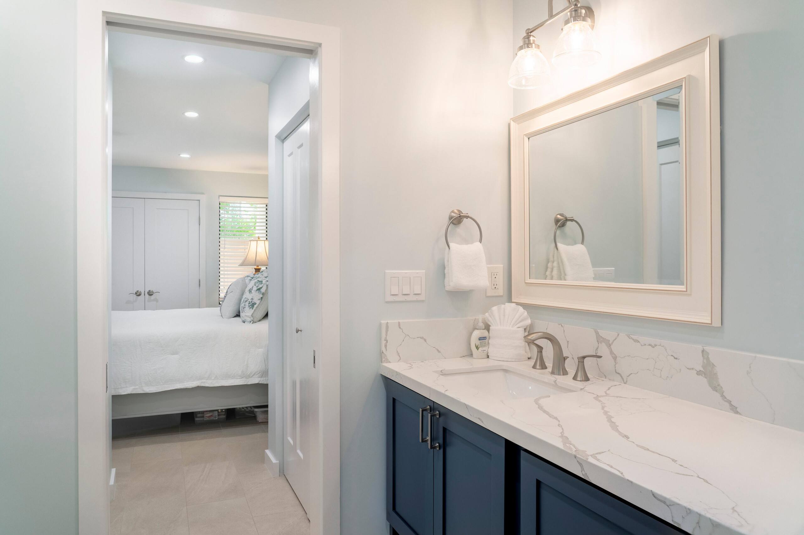 Condo in Kihei · ★4.98 · 1 bedroom · 2 beds · 2 private baths - Image 24