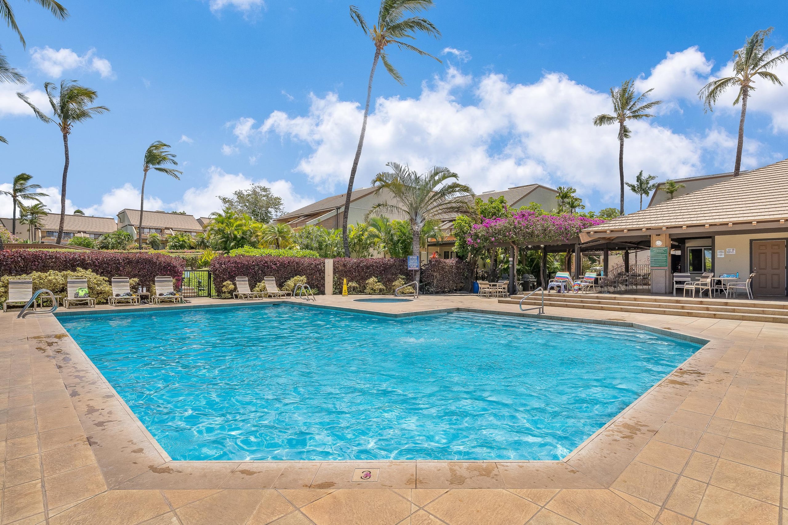 Condo in Kihei · ★4.98 · 1 bedroom · 2 beds · 2 private baths - Image 30