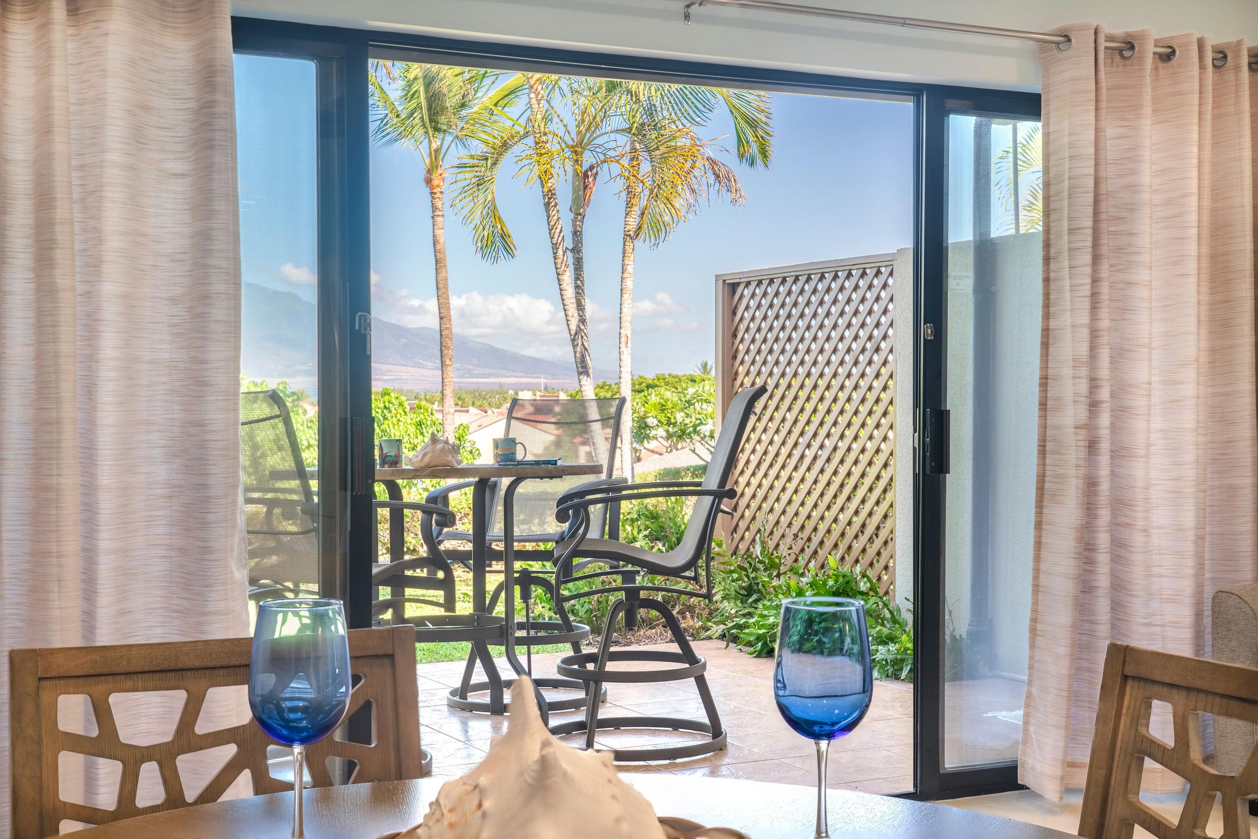 Condo in Kihei · ★4.98 · 1 bedroom · 2 beds · 2 private baths - Image 6