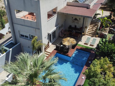 Private villa with pool in Llíria, Valencia