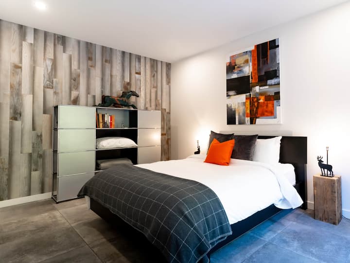 Chambre # 2 - Lit queen size
