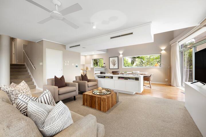 Hastings Park 3: Scenic Beachside Retreat gallery image 5