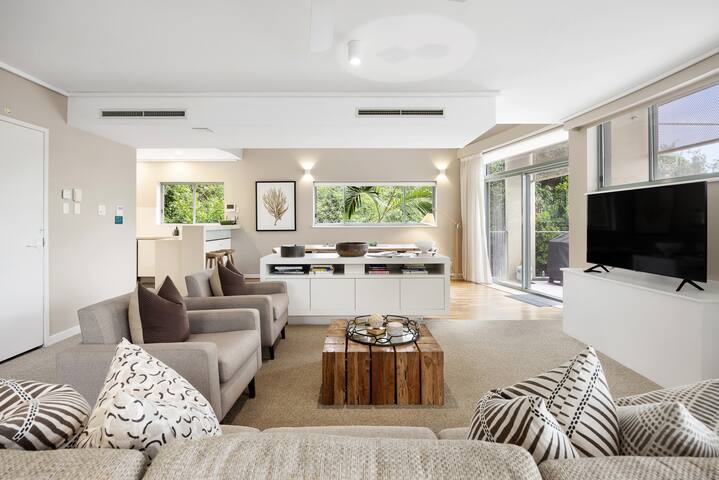 Hastings Park 3: Scenic Beachside Retreat gallery image 3