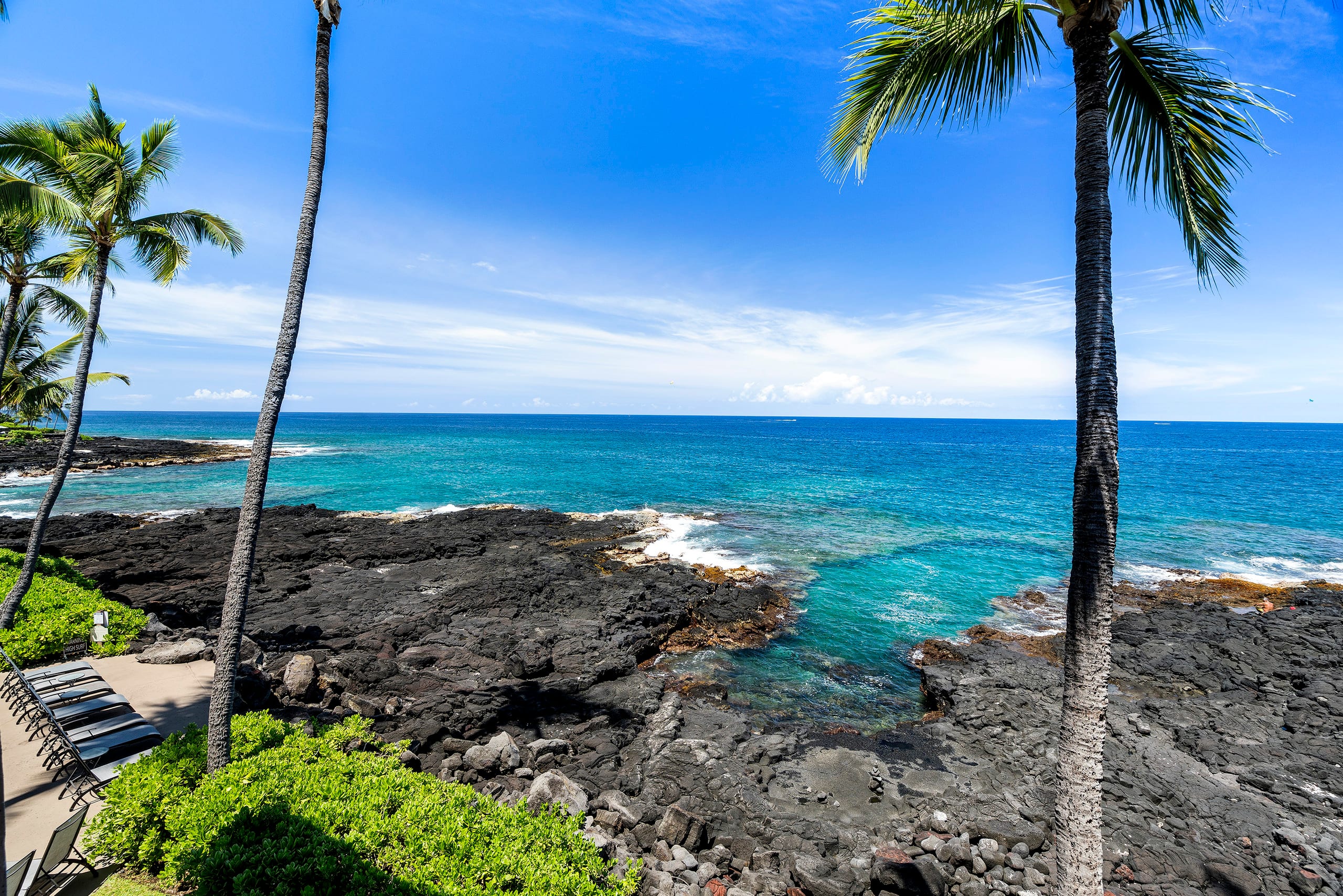 Condo in Kailua-Kona · ★4.86 · 2 bedrooms · 3 beds · 2 baths - Image 39