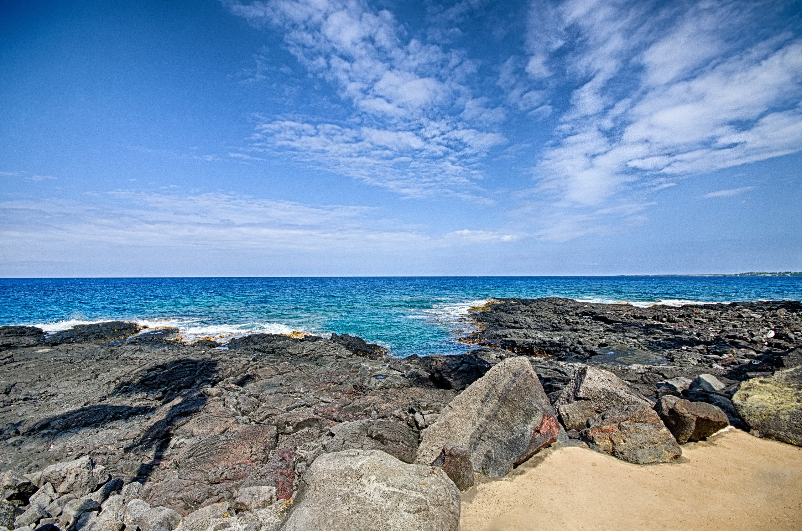 Condo in Kailua-Kona · ★4.86 · 2 bedrooms · 3 beds · 2 baths - Image 38