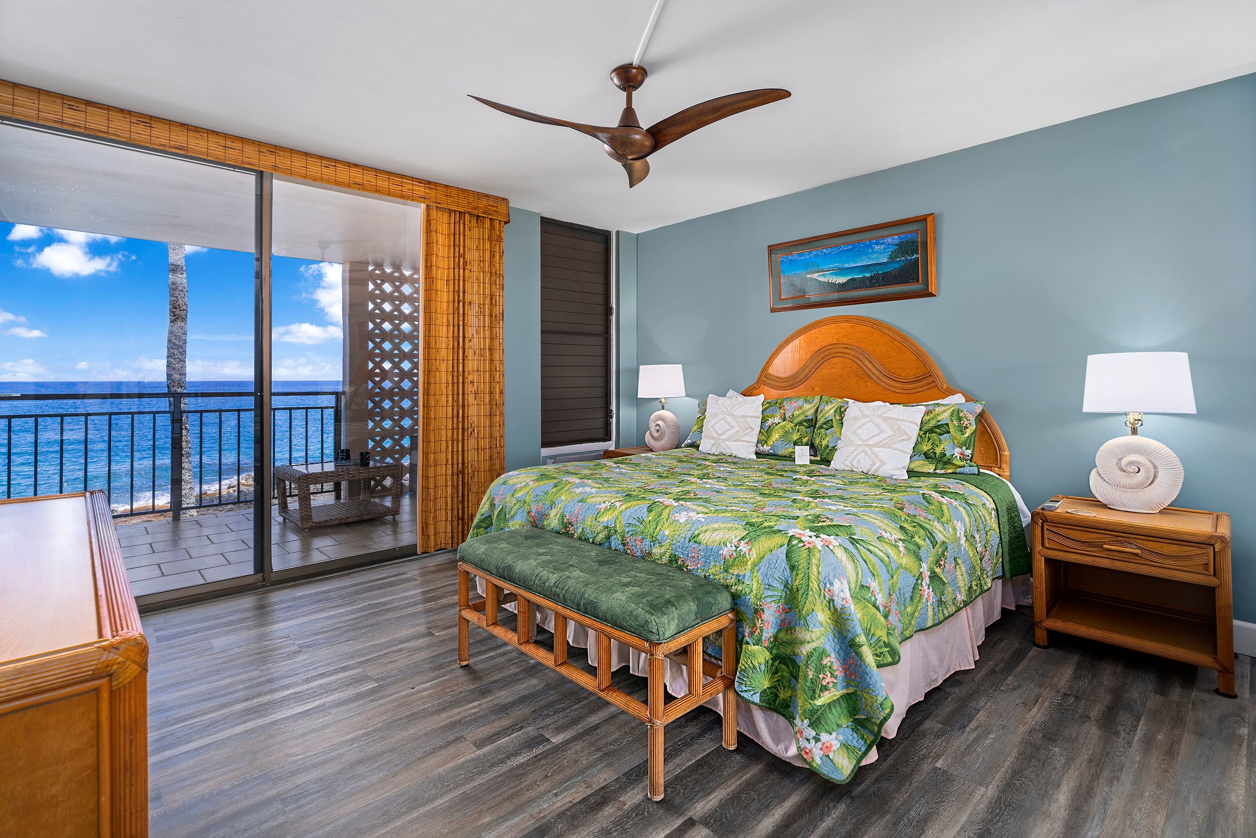 Condo in Kailua-Kona · ★4.86 · 2 bedrooms · 3 beds · 2 baths - Image 12