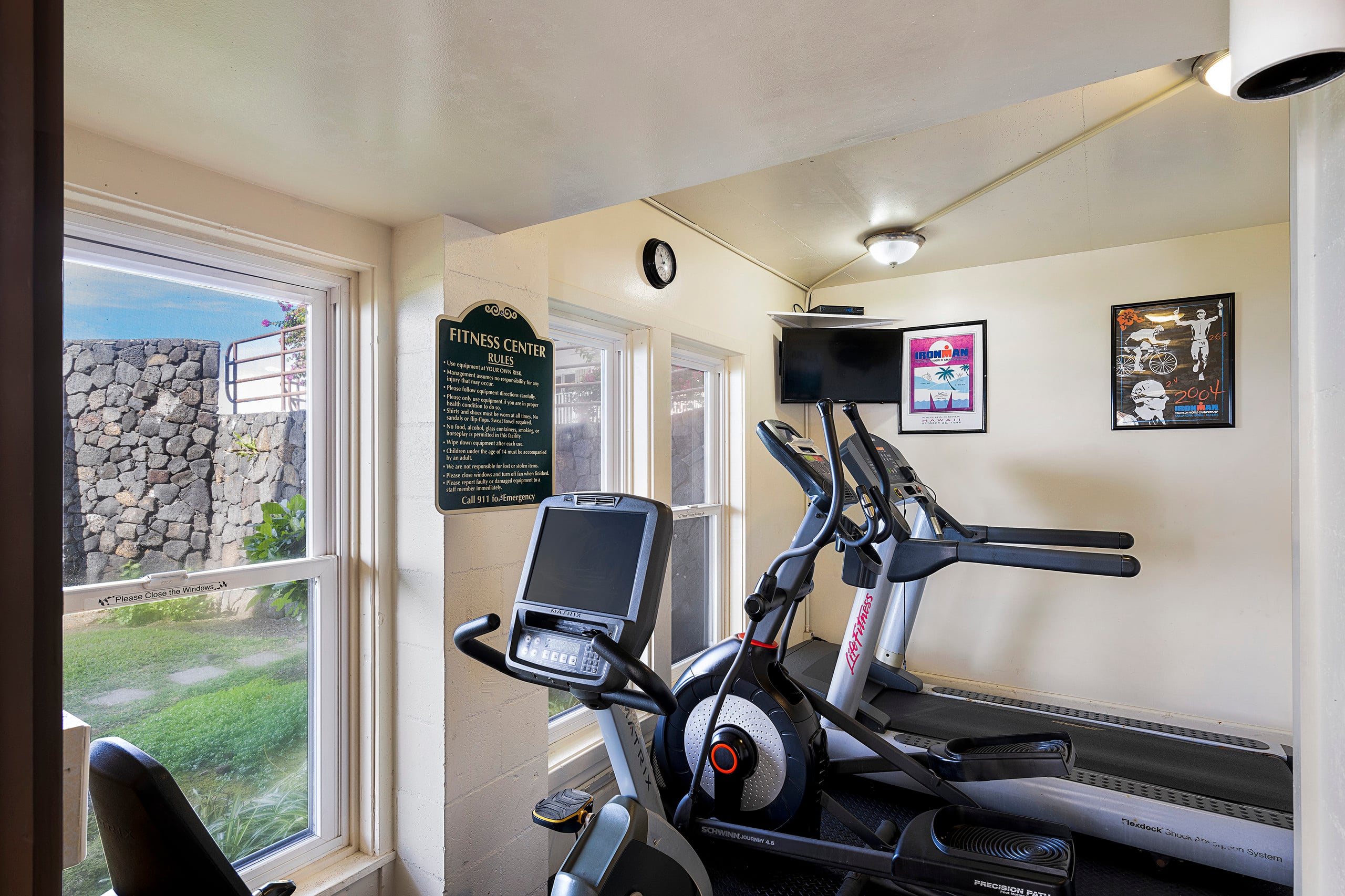 Condo in Kailua-Kona · ★4.86 · 2 bedrooms · 3 beds · 2 baths - Image 36