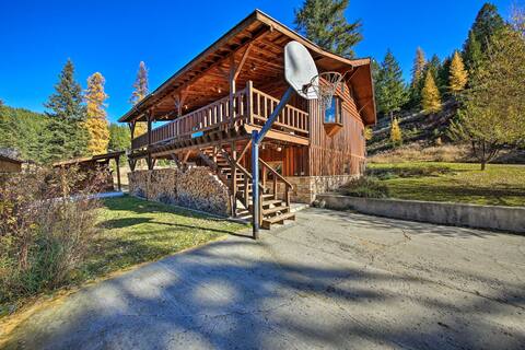 Scenic Kootenai Forest Home w/ Outdoor Living Area