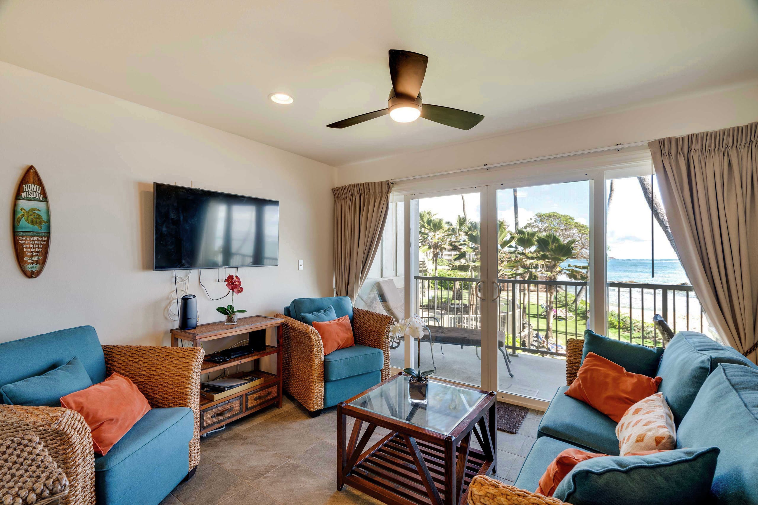 Condo in Kapaa · ★4.77 · 2 bedrooms · 2 beds · 1 shared bath - Image 5