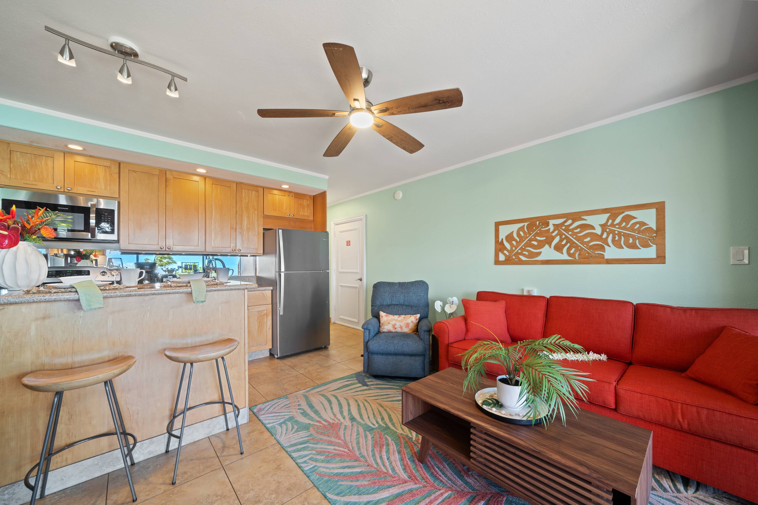 Condo in Lahaina · ★4.71 · 1 bedroom · 2 beds · 1 bath - Image 7