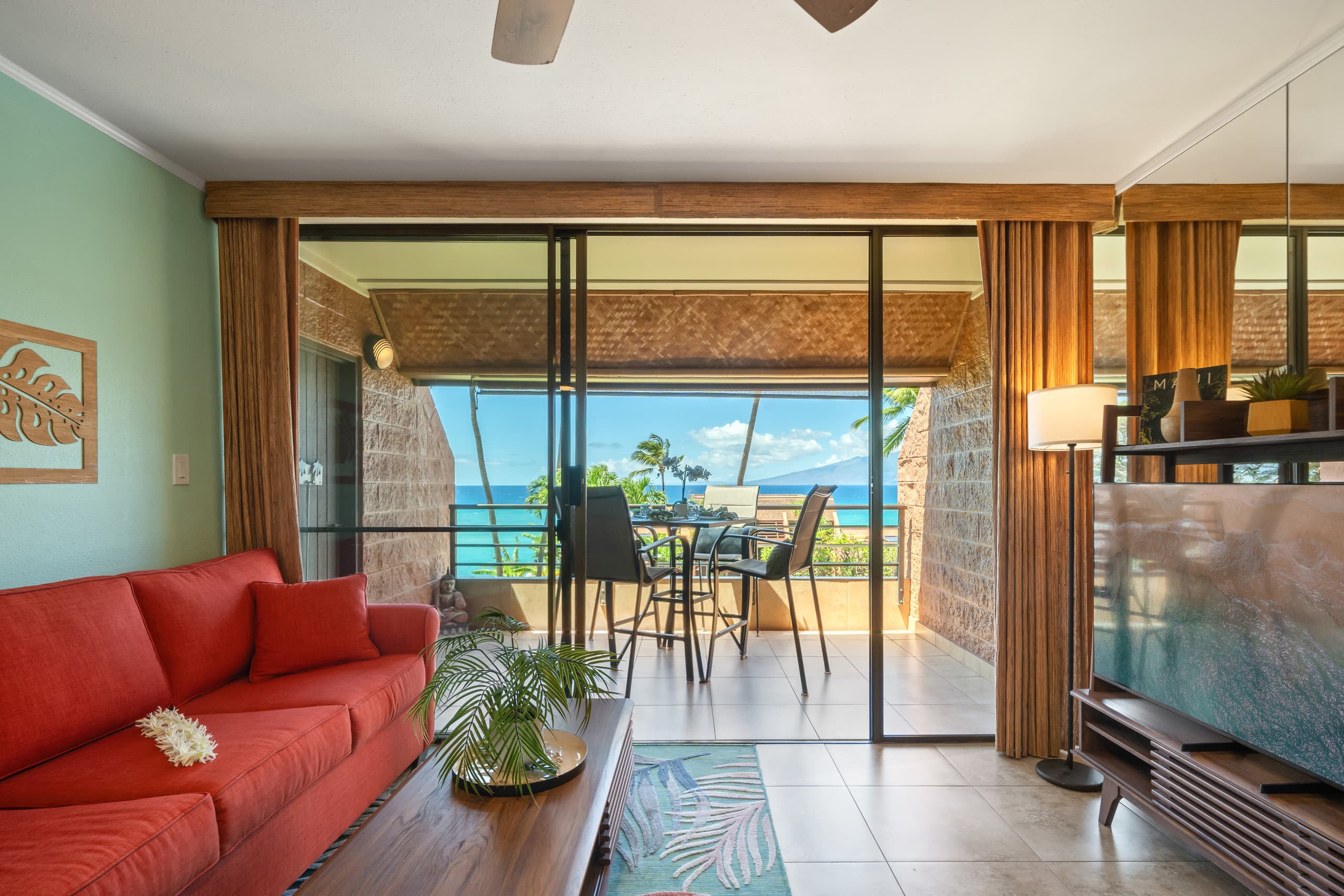 Condo in Lahaina · ★4.71 · 1 bedroom · 2 beds · 1 bath - Image 5