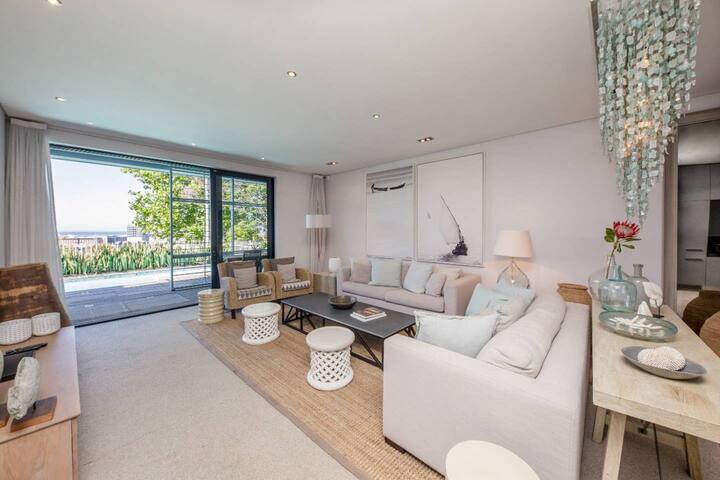 Spacious Holiday Apartment with Pool in Trendy De gallery image 2