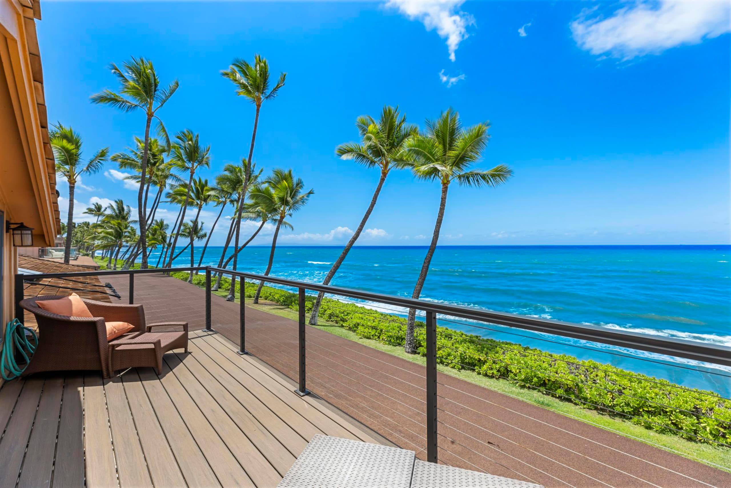 Townhouse in Lahaina · ★4.0 · 4 bedrooms · 4 beds · 4 baths - Image 1