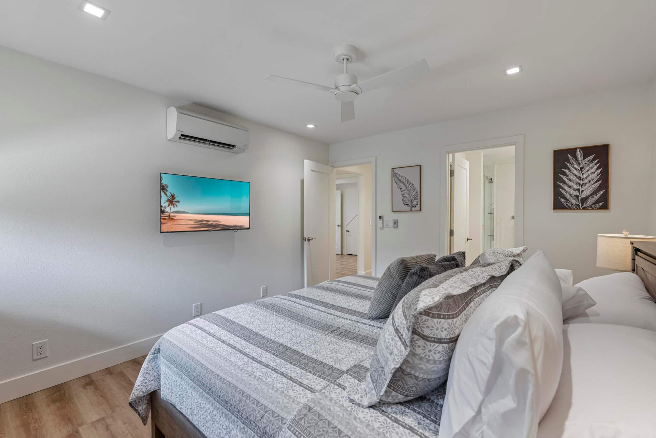 Townhouse in Lahaina · ★4.0 · 4 bedrooms · 4 beds · 4 baths - Image 38