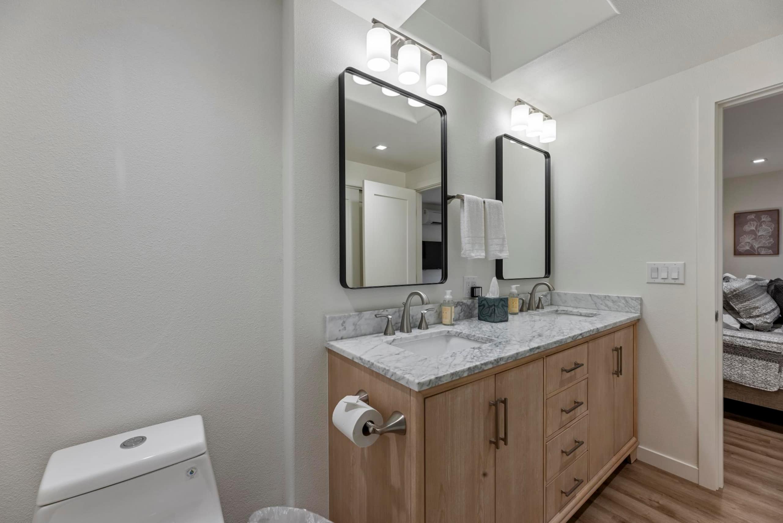Townhouse in Lahaina · ★4.0 · 4 bedrooms · 4 beds · 4 baths - Image 64