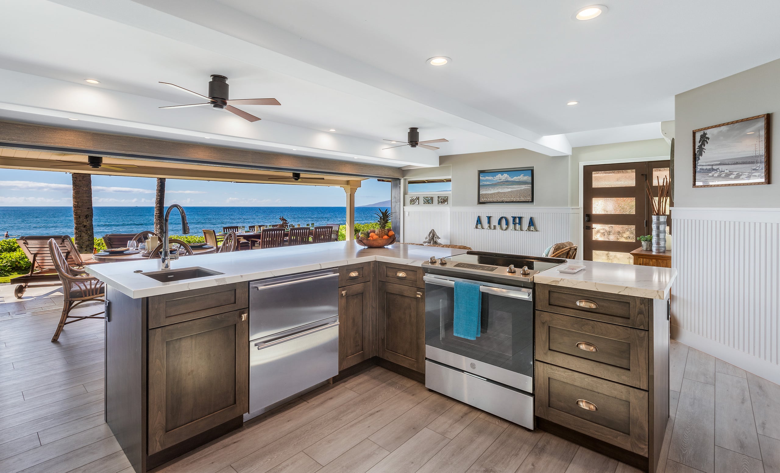 Townhouse in Lahaina · ★4.73 · 4 bedrooms · 5 beds · 4 baths - Image 12