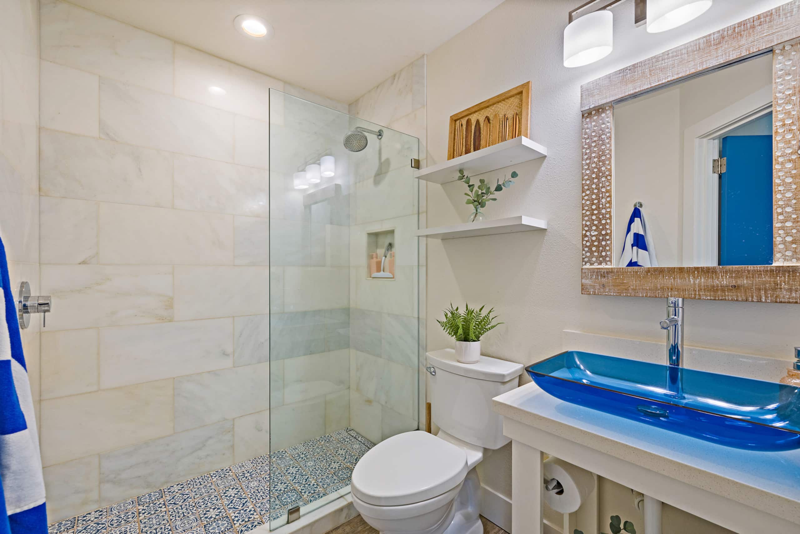 Townhouse in Lahaina · ★4.33 · 3 bedrooms · 4 beds · 2.5 baths - Image 42