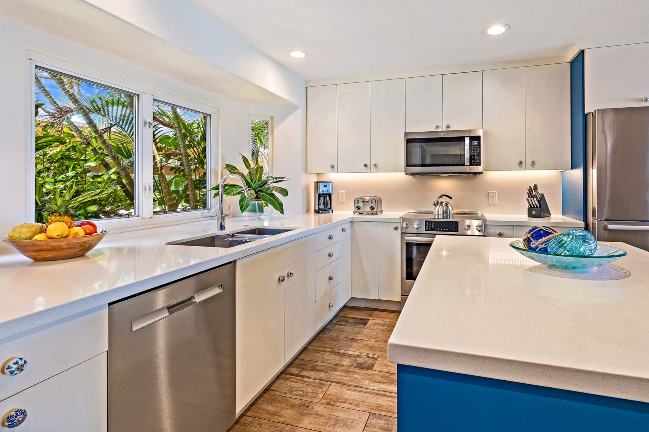 Townhouse in Lahaina · ★4.33 · 3 bedrooms · 4 beds · 2.5 baths - Image 20