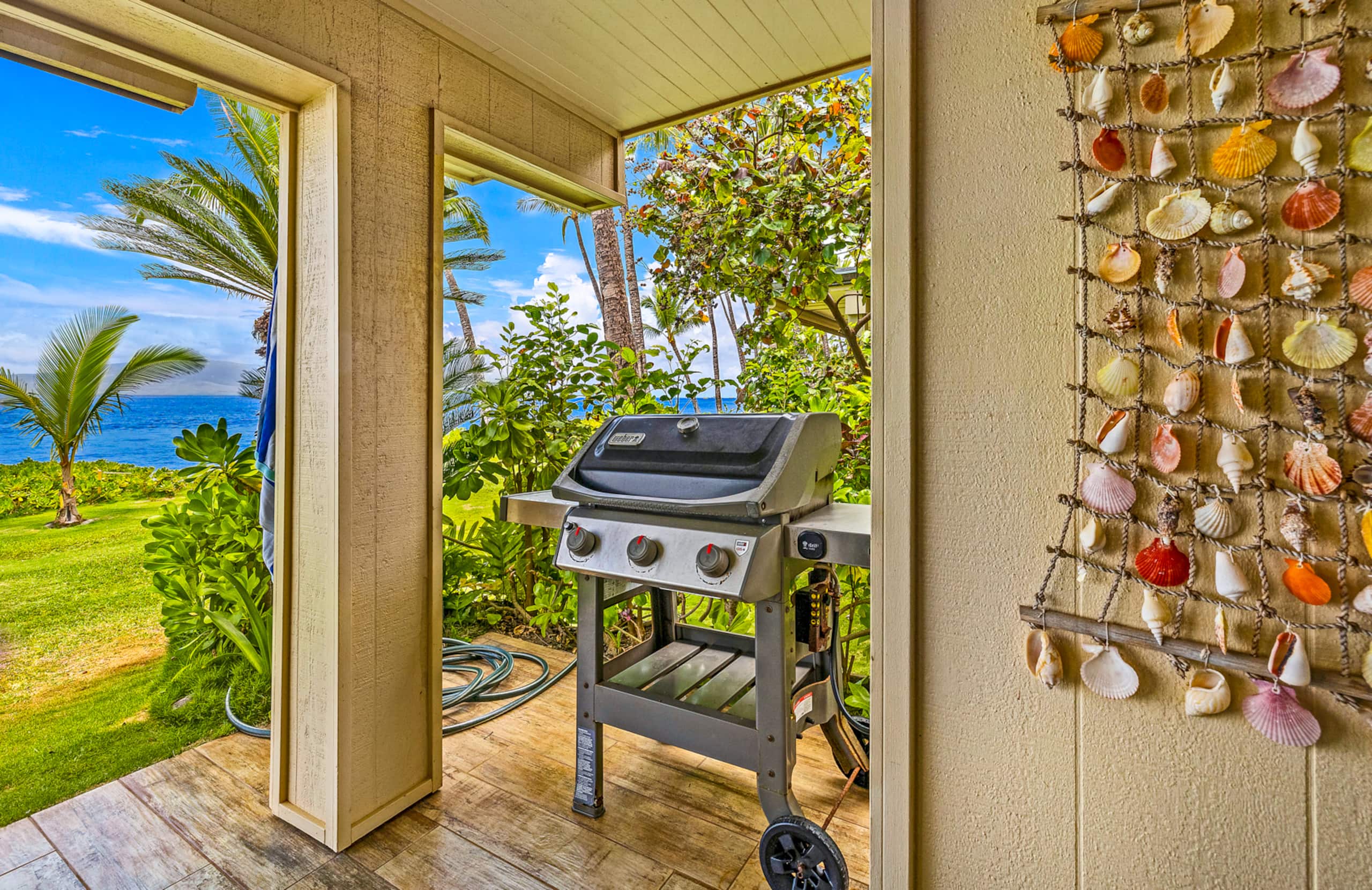 Townhouse in Lahaina · ★4.33 · 3 bedrooms · 4 beds · 2.5 baths - Image 45